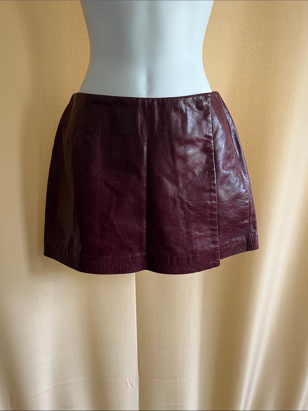 Hugo Buscati Burgundy Leather Mini Skirt